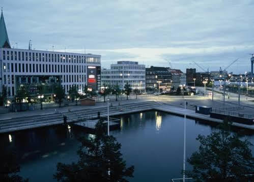Hotel Am Schwedenkai Kiel Buitenkant foto